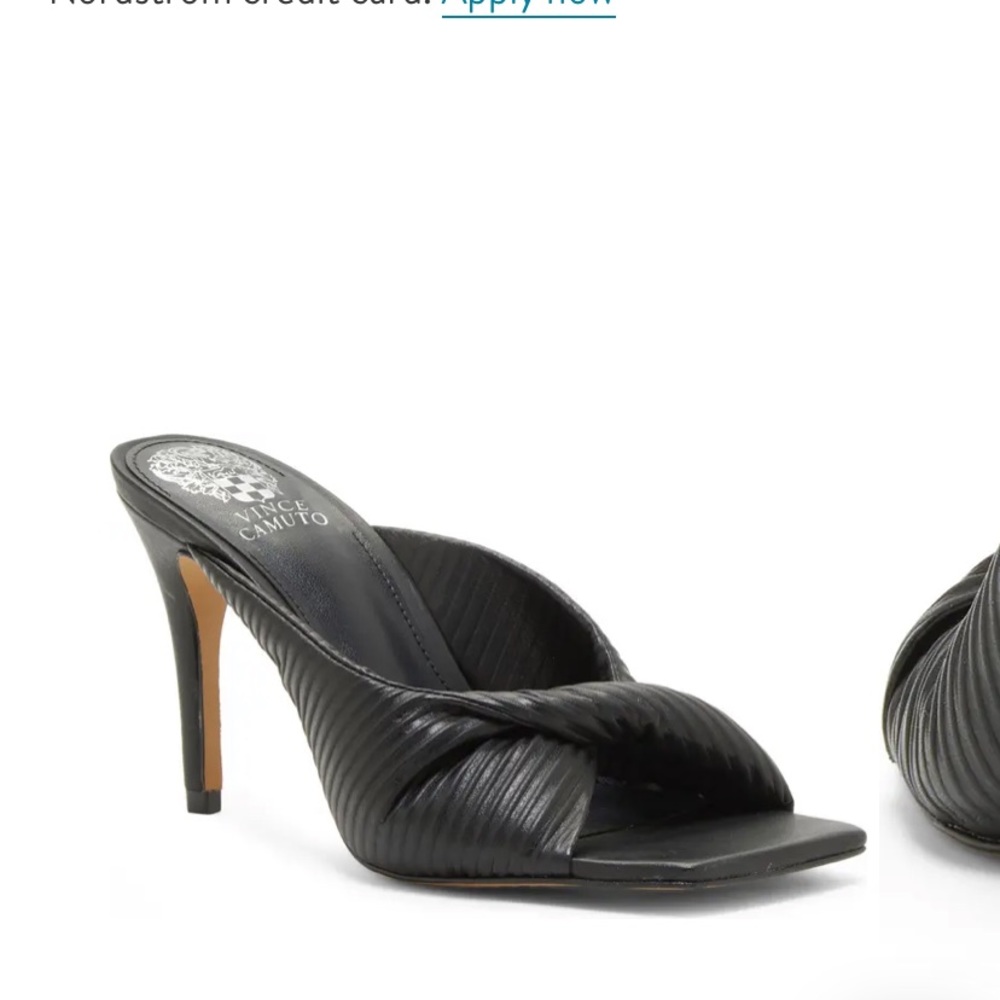 New! Vince Camuto sandal